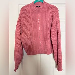 Super cute sweater Size: M Color: Pink